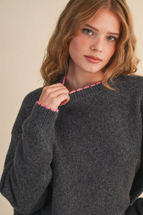 CONTRAST KNIT SCALLOPED EDGE SWEATER