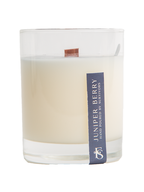 Juniper Berry 7.5 oz Wooden Wick Candle