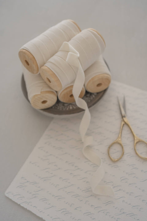 White 3/8 Velvet Ribbon, 5 Yard Gift Wrapping Ribbon – Carver Junk Company