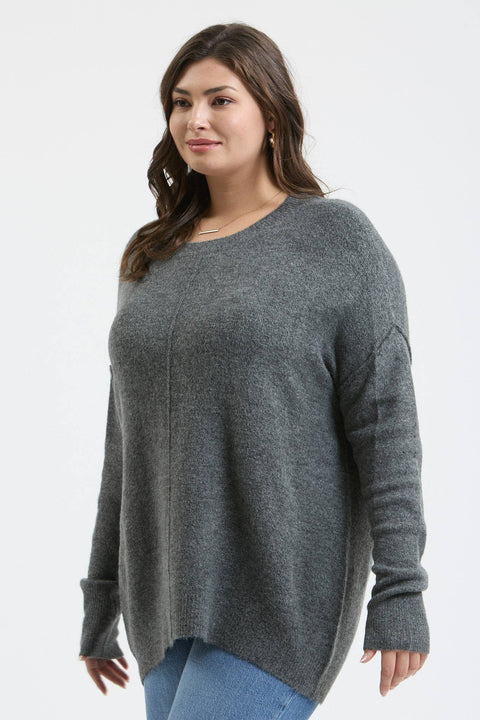 PLUS SOLID CREWNECK FRONT SEAM KNIT SWEATER