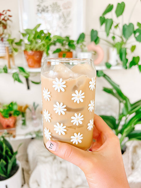 White Daisy Iced Coffee 16oz Beer Can Glass